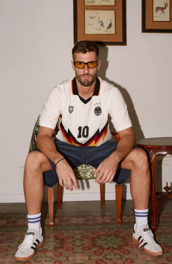 Classic Germany Die Adler - PoloV-shirt premium de algodão bordado